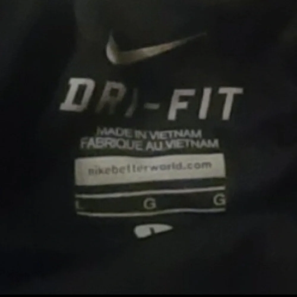 NIKE SHORTS NIKE SHORTS - Picture 3 of 3